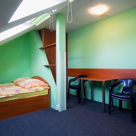 Letnisko Apartment Zwierzyniec Bagian luar foto